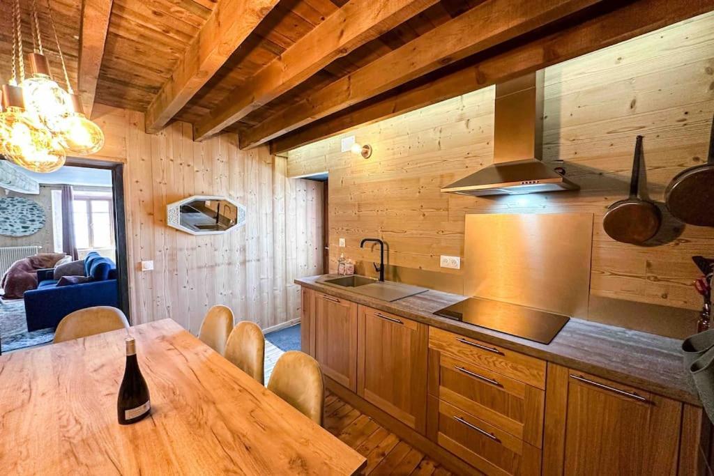 Ribera 1 - Beautiful Reformed House Parking Villa Formigueres Bagian luar foto